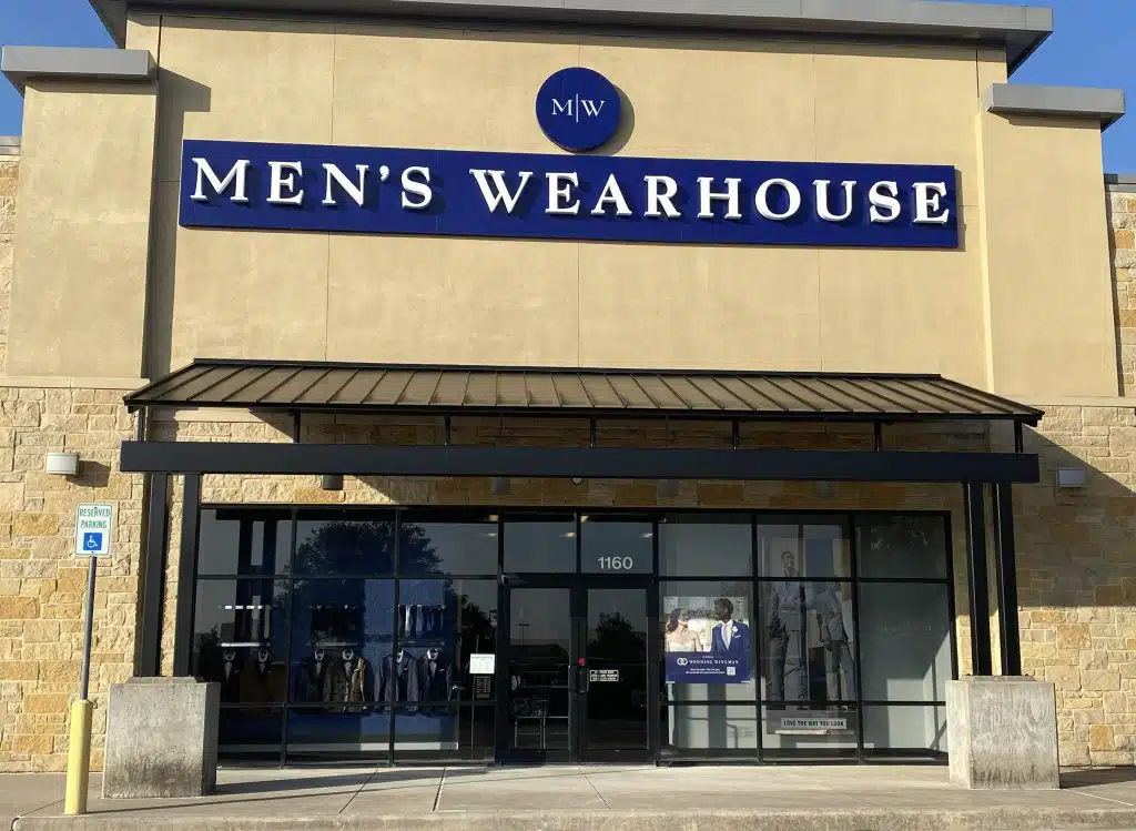 Men's Wearhouse storefront